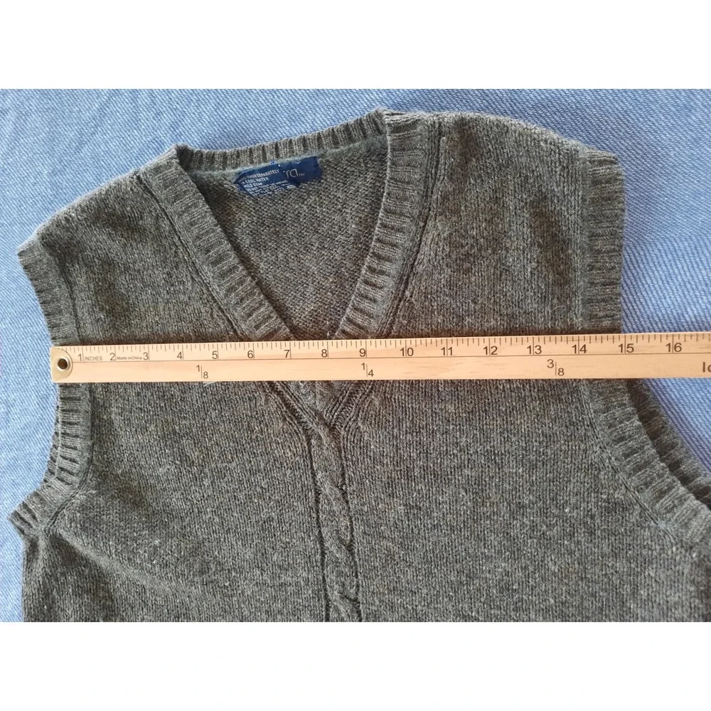 Generra Vintage Men Sweater Vest Brown Olive V-Neck Cable Knit Wool Blend Small